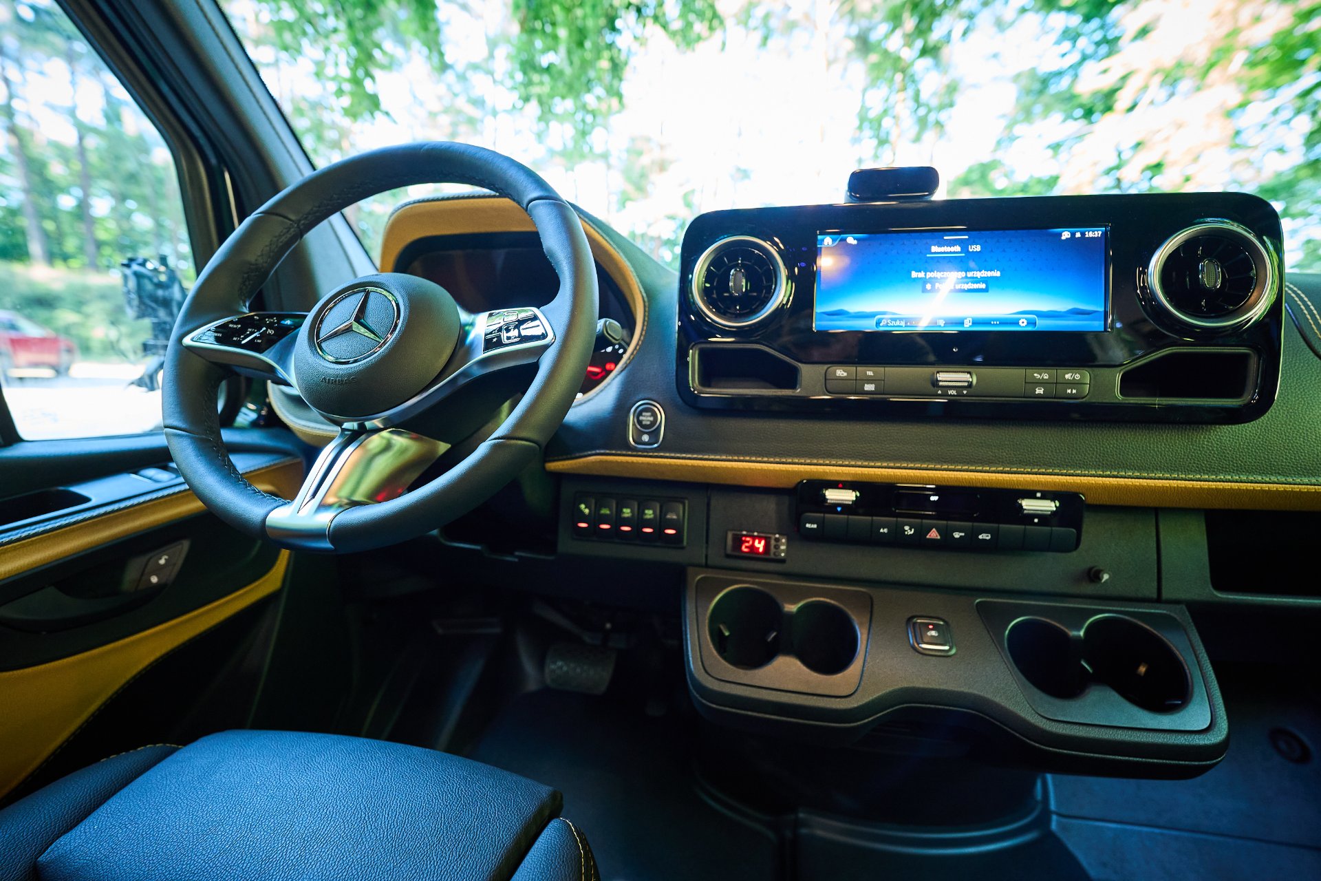 LuxuryCab Starligt  15